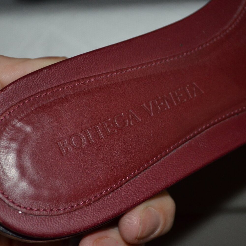 $1350 37 6.5 Bottega Veneta Lido Burgandy Slipper Woven Leather Sandals … - Picture 10 of 12